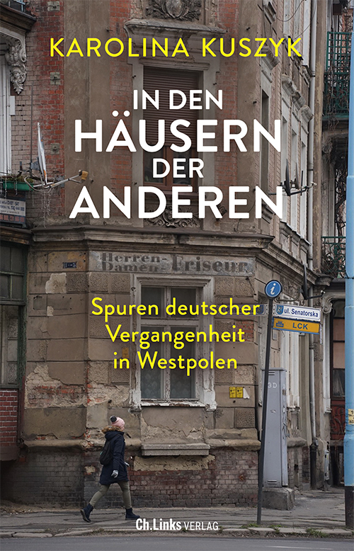 Buchcover: Karolina Kuszik: In den Häusern der anderen