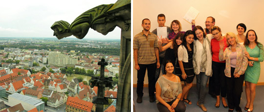 links: Einige Unerschrockene scheuten nicht den Aufstieg auf den Münsterturm. rechts: Die Gäste aus Odessa freuten sich auch über die Teilnahmeurkunden. In der Mitte: Christine Absmeier