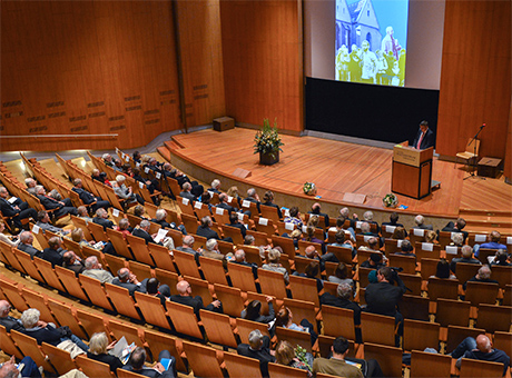 Laudatio pro Jaroslava Ostrčilíka přednesl brněnský primátor Petr Vokřál