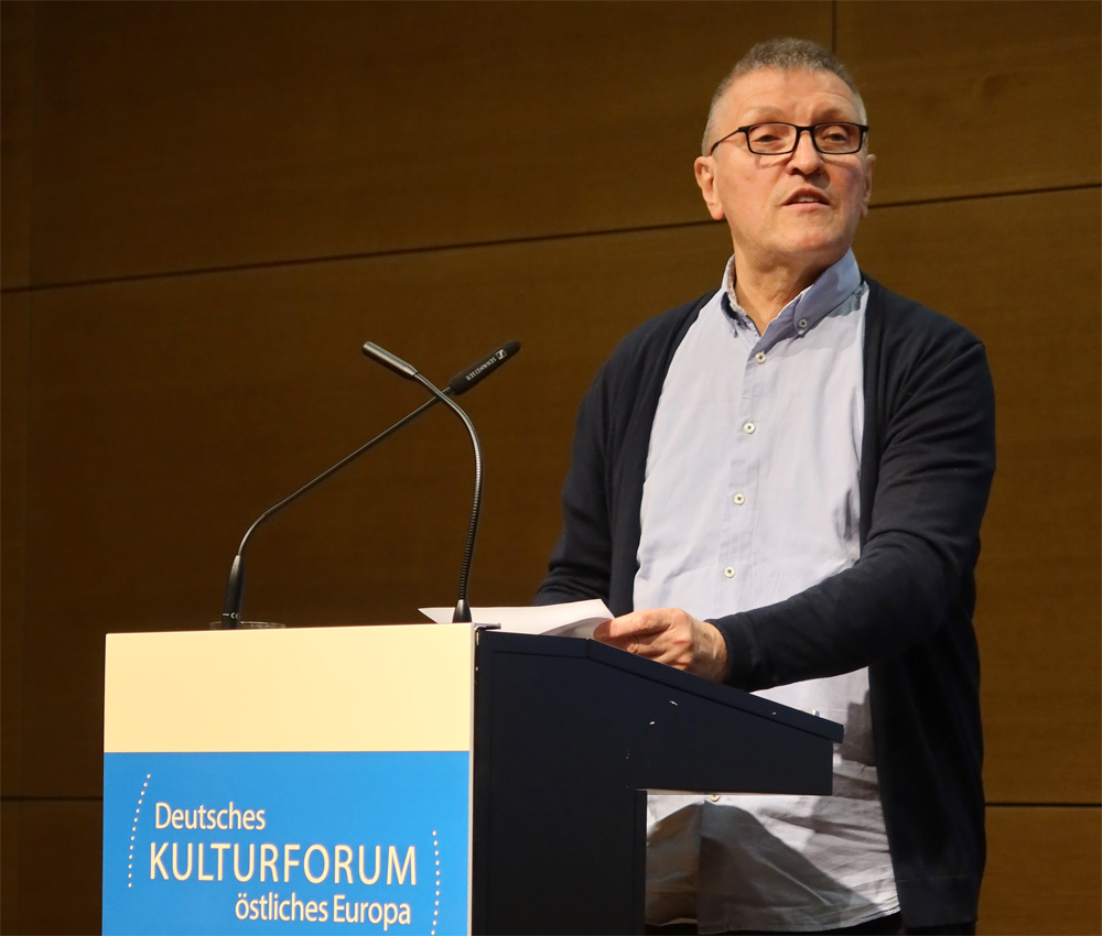 Hermann Pölking bei seiner Dankesrede. Foto: © Deutsches Kulturforum östliches Europa, 2026 • Renate Zöller