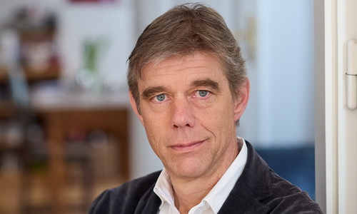  © Jürgen Bauer/Suhrkamp Verlag