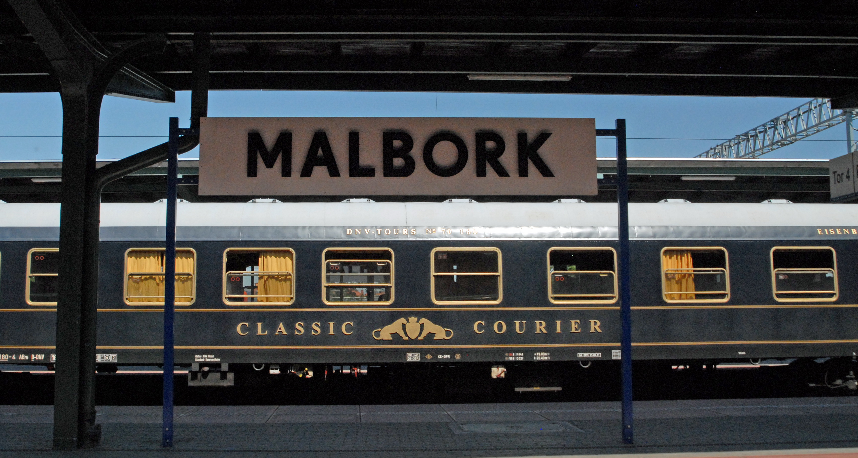 Im Bahnhof Malbork, dem einstigen Marienburg. © Maike Grunwald 