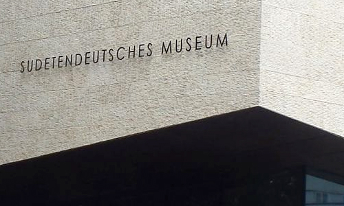 Der Schriftzug am Museum © Susanne Habel