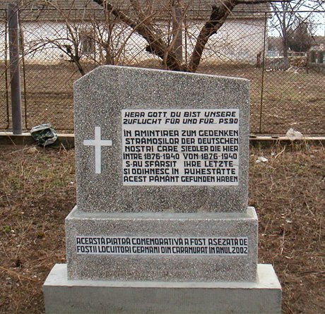 Gedenkstein zur Erinnerung an die deutschen Siedler in Karamurat/Mihail Kogălniceanu