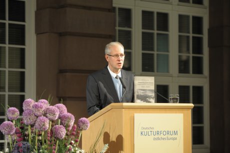 Laudator für Irina Tscherkasjanowa war Professor Viktor Dönninghaus.